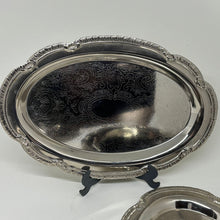 Load image into Gallery viewer, Set of 4 Vintage Serving Trays