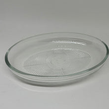 Load image into Gallery viewer, Small Vintage USA Oven Safe Glass Baking Dish