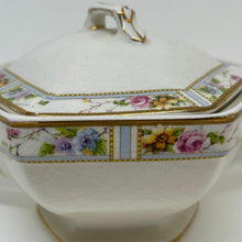 Load image into Gallery viewer, Pair of Antique W.H. Grindley Lidded Tureens