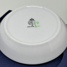 Load image into Gallery viewer, Vintage Royal Worcester Boxed Trinket Dish 40
