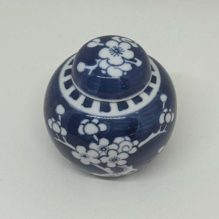 Antique Small Blue & White Chinese Guangxu Ginger Jar