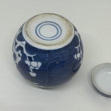 Load image into Gallery viewer, Antique Small Blue &amp; White Chinese Guangxu Ginger Jar