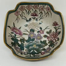Load image into Gallery viewer, Vintage Floral Chinese Bowl Made in Macau