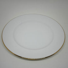 Load image into Gallery viewer, Vintage Paragon Larisa Tea Plate