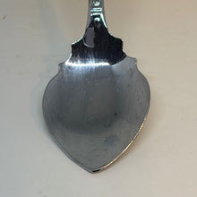 Load image into Gallery viewer, Vintage Souvenir Locomotive Spoon "Flying Scotsman" Souvenir
