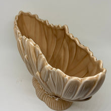 Load image into Gallery viewer, Vintage SylvaC Hyacinth Brown Mantle Vase Petal Design 2456