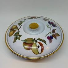 Load image into Gallery viewer, Vintage Royal Worcester Lidded Fruit Tureen