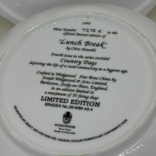 Load image into Gallery viewer, Vintage Wedgwood Limited Edition 'Lunch Break' Country Days Plate 1992