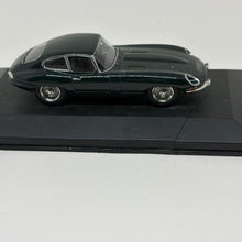 Load image into Gallery viewer, Vintage Diecast Atlas Editions 1:43 Scale Model Car Jaguar E-Type BRG 4641102