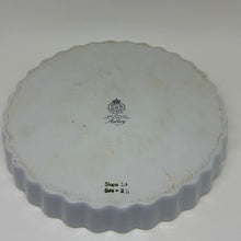 Load image into Gallery viewer, Vintage Royal Worcester Astley Pie or Quiche Dish