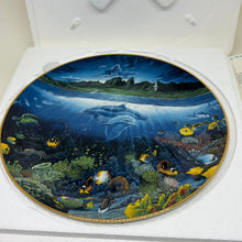 Load image into Gallery viewer, Vintage 'Discovery Off Anahola' Underwater Paradise Danbury Mint Plate
