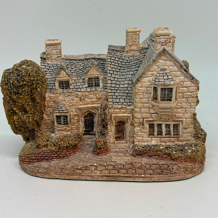 Vintage Moreton Manor Miniature Figurine by Lilliput Lane