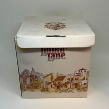Load image into Gallery viewer, Vintage Moreton Manor Miniature Figurine by Lilliput Lane