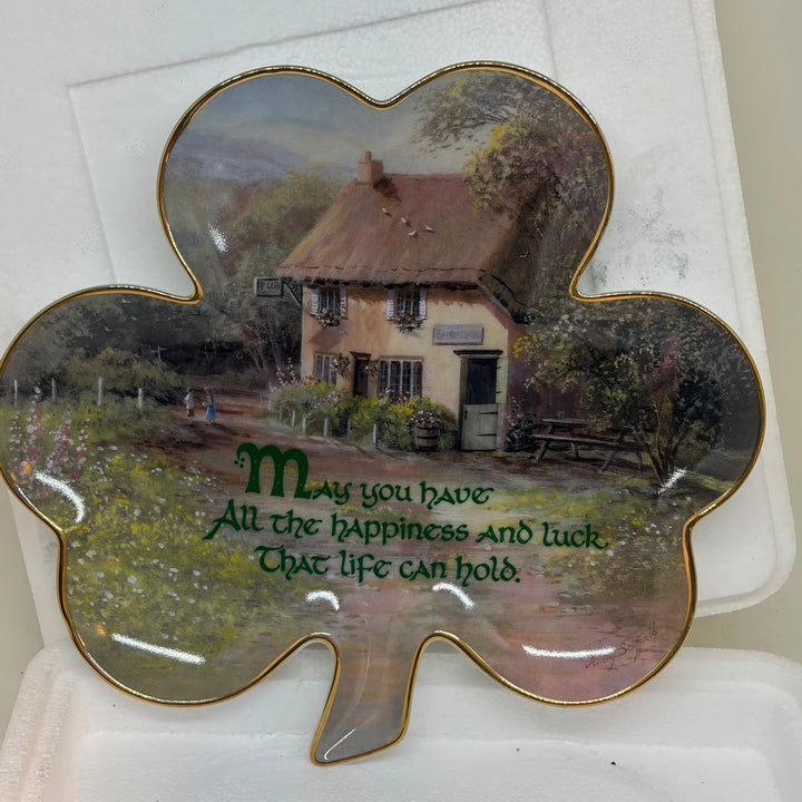Vintage Franklin Mint Irish Clover Happiness and Luck Decorative Plate