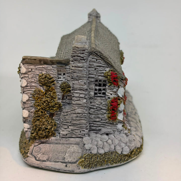 Vintage 'Sawrey Gill' Hand Made Miniature Figurine by Lilliput Lane