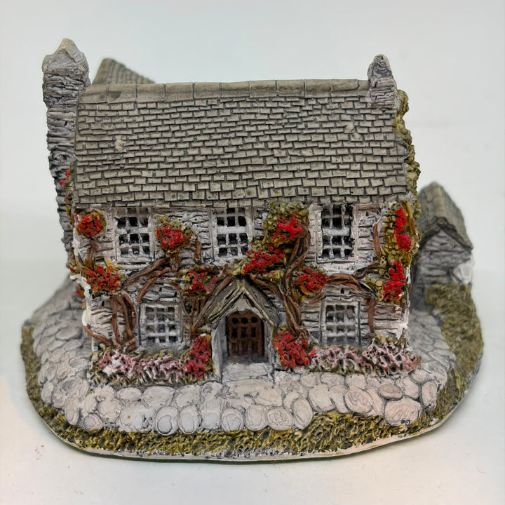 Vintage 'Sawrey Gill' Hand Made Miniature Figurine by Lilliput Lane