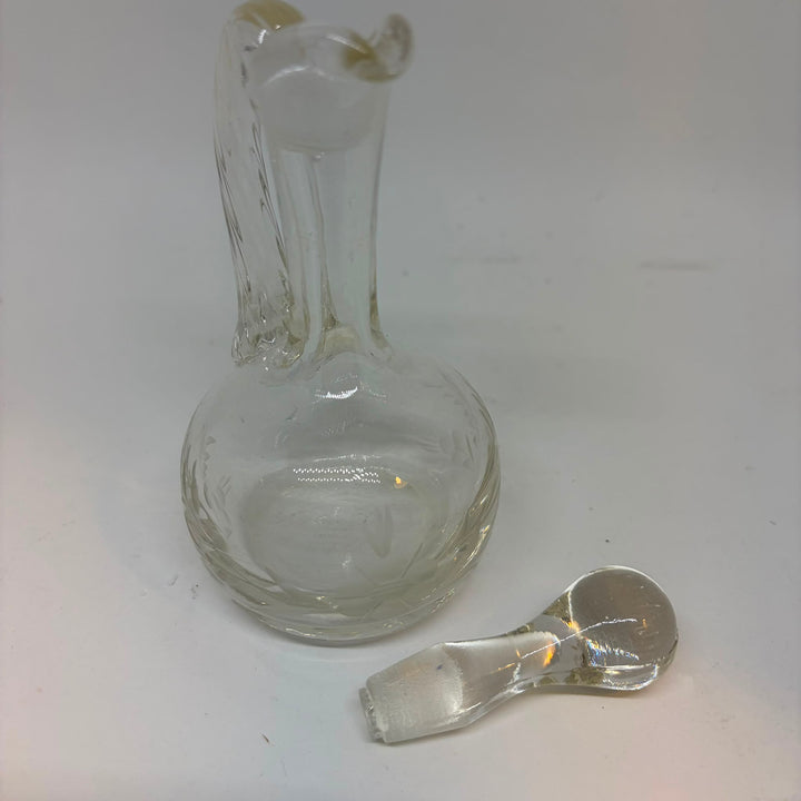 Vintage Clear Cut Glass Vinegar Oil Cruet/Pitcher/Decanter with Stopper