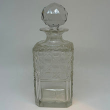 Load image into Gallery viewer, Vintage Cut Class Square Whisky Decanter Spirits Bottle Faceted Stopper