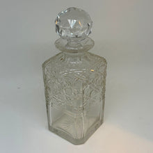 Load image into Gallery viewer, Vintage Cut Crystal Barware Glass Decanter Square Bottle Faceted Orb Stopper