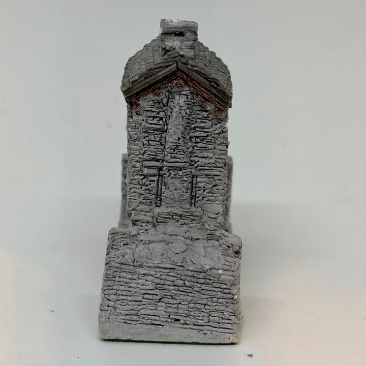 Vintage Lilliput Lane 'Bridge House' Ambleside Stone Cottage Miniature Figurine