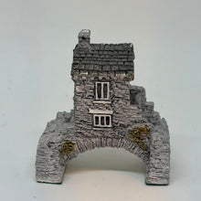Load image into Gallery viewer, Vintage Lilliput Lane 'Bridge House' Ambleside Stone Cottage Miniature Figurine
