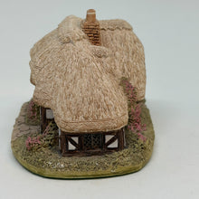 Load image into Gallery viewer, Vintage 'April Cottage' Hand Made Miniature Figurine by Lilliput Lane