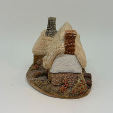 Load image into Gallery viewer, Vintage 'Ostler's Keep' Hand Made Miniature Figurine by Lilliput Lane