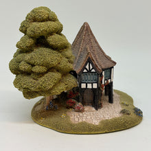Load image into Gallery viewer, Vintage 'Flower Sellers' Hand Made Miniature Figurine by Lilliput Lane
