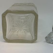 Load image into Gallery viewer, Vintage Cut Class Square Whisky Decanter Spirits Bottle Faceted Stopper