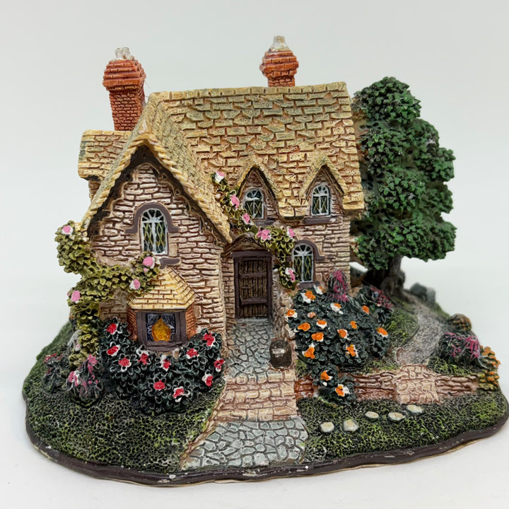 Vintage 'Rose Cottage' Hand Made Miniature Figurine by Lilliput Lane