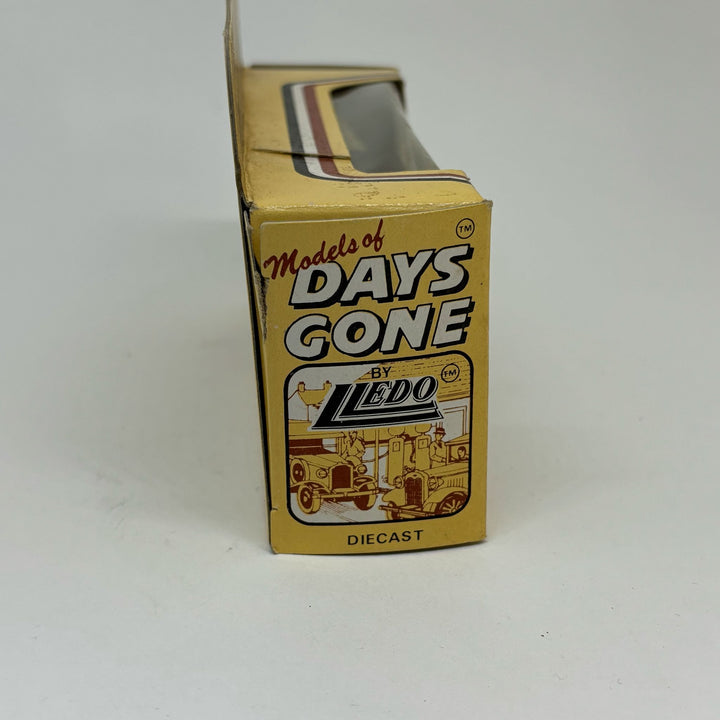 Lledo Model of Days Gone 1986 Wells Drinks Van