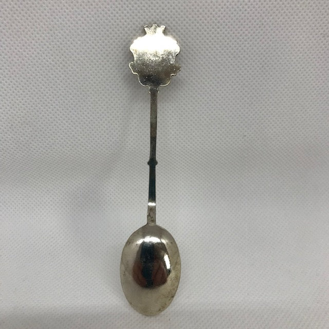 Silver plated collectable souvenir spoons - World