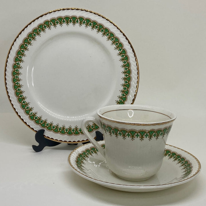 5 x Vintage Portland TEA PLATE SAUCER TEACUP TRIOS Creamer and Sugar Bowl