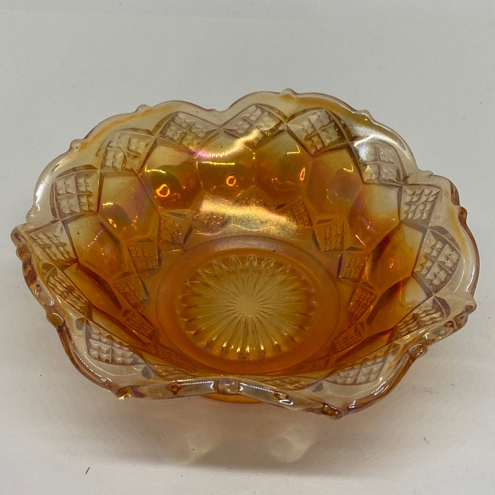 FENTON CARNIVAL GLASS Geometric Pattern Iridescent Marigold BOWL 6"