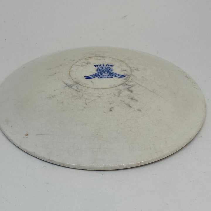 Vintage GIBSON & SONS Spare or Replacement SAUCER Blue and White Willow Pattern