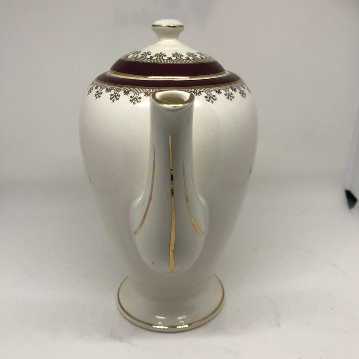 WASHINGTON POTTERY LUNCH PLATES burgundy and gold pattern 9.25" - 1960s