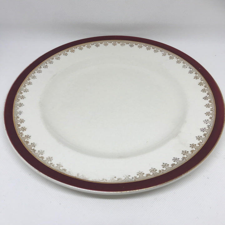WASHINGTON POTTERY LUNCH PLATES burgundy and gold pattern 9.25" - 1960s
