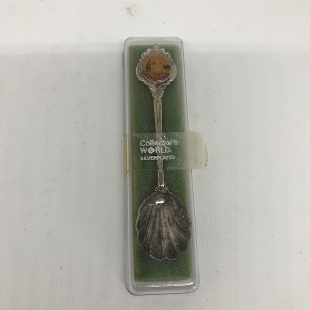 Silver plated collectable souvenir spoons - World