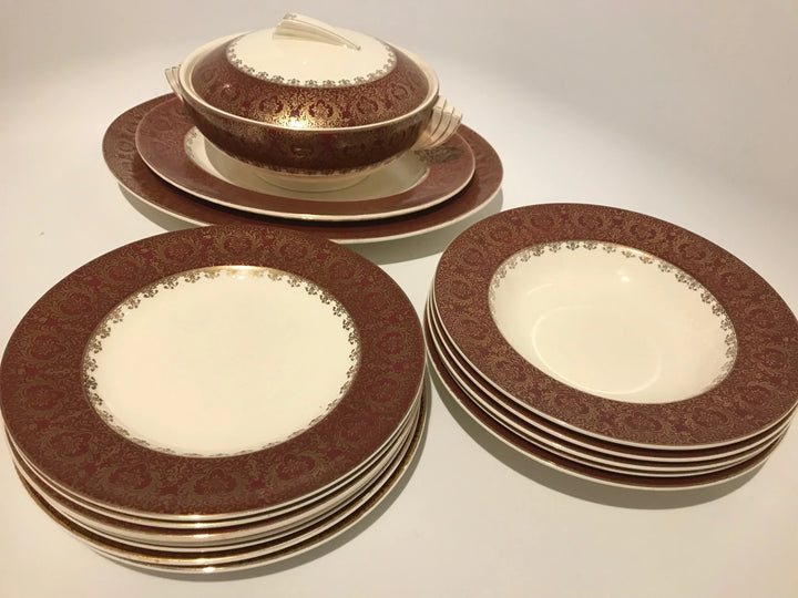 Vintage WEDGWOOD & CO Ltd TUREEN SERVING and DINNER PLATES 1950s